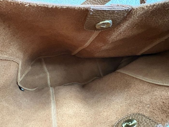 Pure luxuries london  leather bag