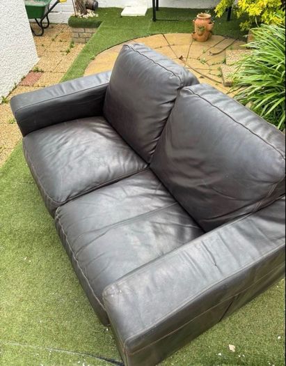 Black Leather 2 Seater Sofa - Good Condition - 160cm Wide