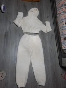 New cream fleece tracksuit