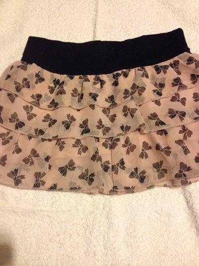Girls skirt