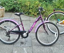 Girls bike