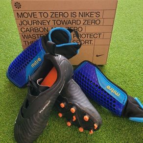 Nike GAA Junior boots +  Shin Guards