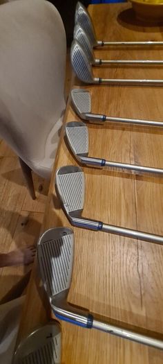golf set (vantage clubs)