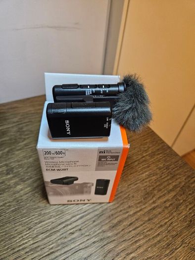 Sony ZV-E10 Vlogging Camera Bundle  Camera, Lens, Wireless Mic, Tripod/Grip