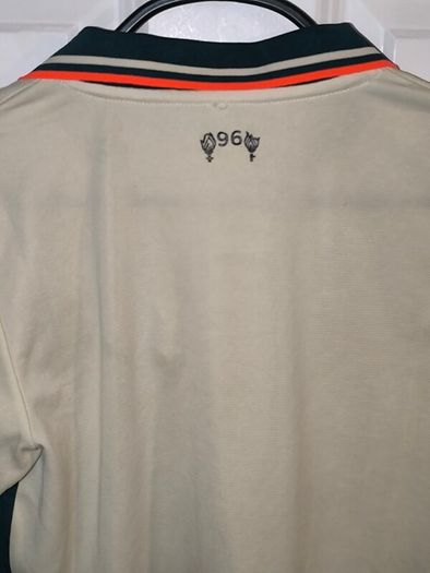 Liverpool jersey youths size medium