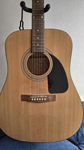 Stunning Fender Acoustic Dreadnought