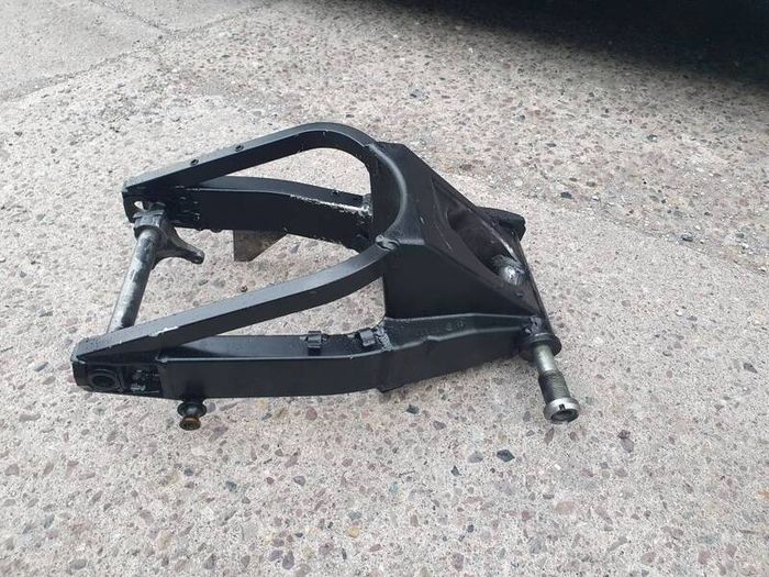 gsxr swingarm