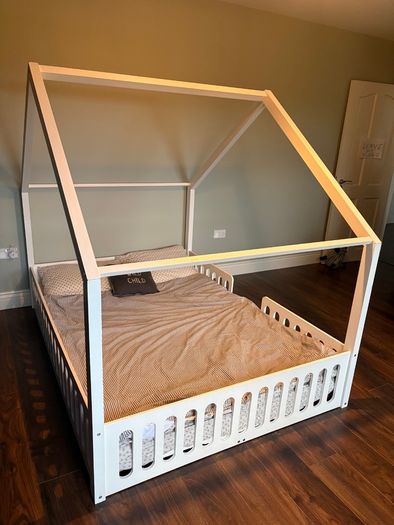 Double House Bed & Mattress