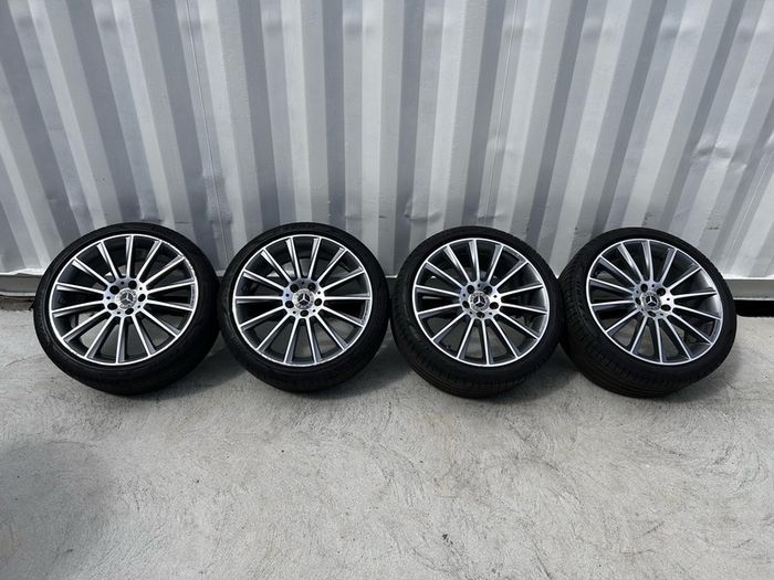 Genuine Mercedes Turbine AMG 19" Alloy Wheels