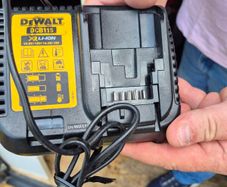dewalt battery chargers