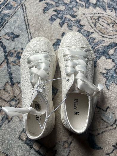 Girls footwear