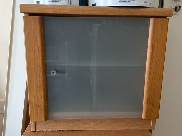 bedside table/ lockers