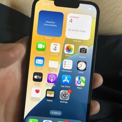 iPhone 13 128gb sim free
