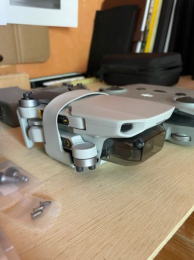 DJI Mini 2 Fly More Combo Pack