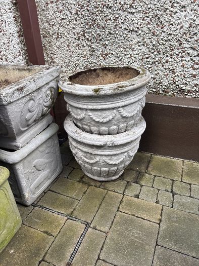 Stone plant pot for free x 6
