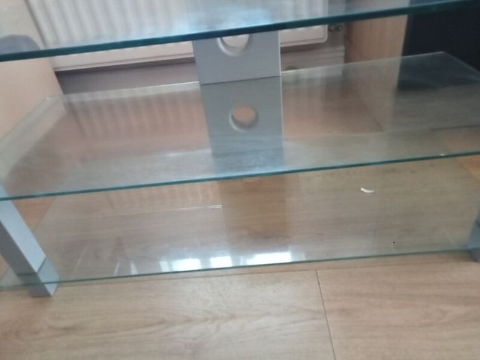 Glass table (free)