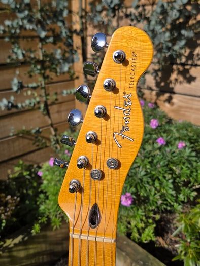Fender Modern Player Telecaster Plus