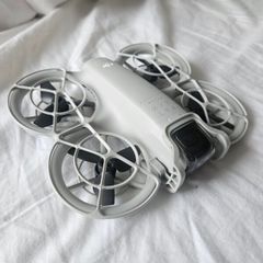 DJI neo drone