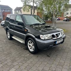 2005 Nissan terano