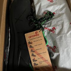safety boots