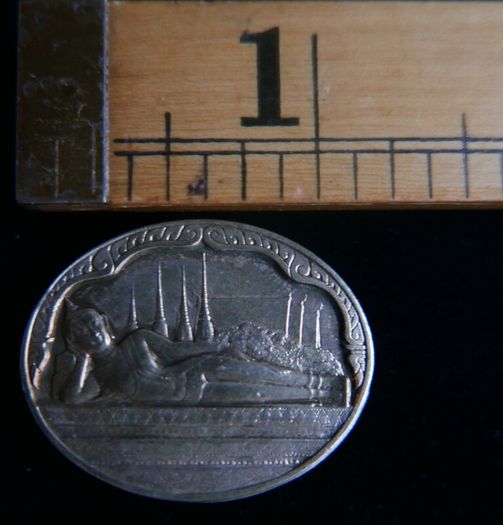 1987 Reclining Buddha Wat Pho King Rama IX 60th Birthday UNC Brass Medal Amulet in original box