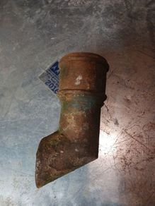 cast iron down pipe outlet