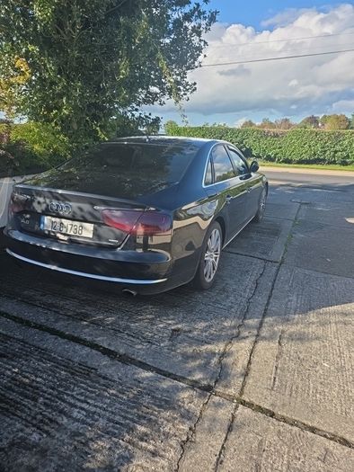 2012 Audi A8
