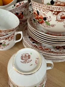 Doric tea set missing one cup