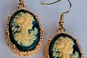 Gilted Oval Cameo Silhouette Earrings