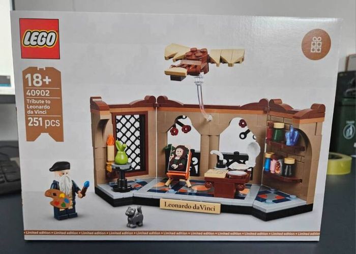 Lego Tribute To Leonardo da Vinci 40902
