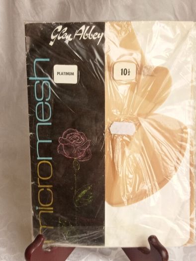 "GLEN ABBEY", vintage nylon stockings, BN