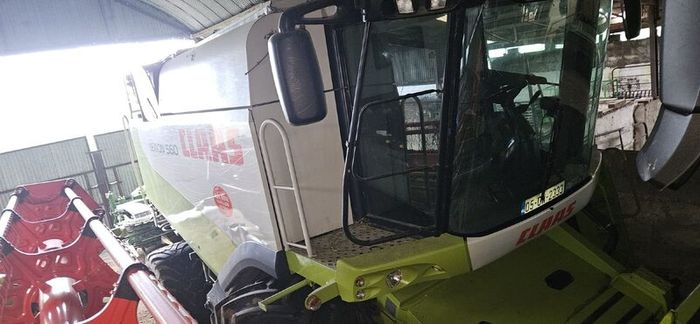Claas lexion 560 combine 4WD