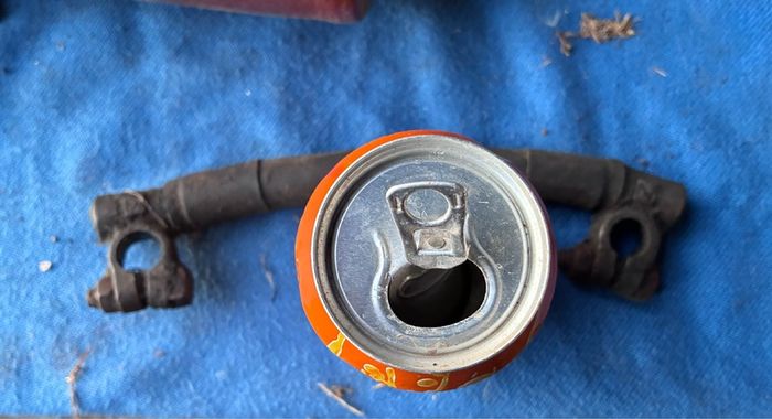 Vintage car battery connector lead