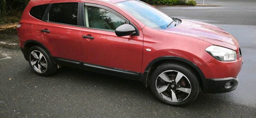 Nissan Qashqai+2 fresh NCT