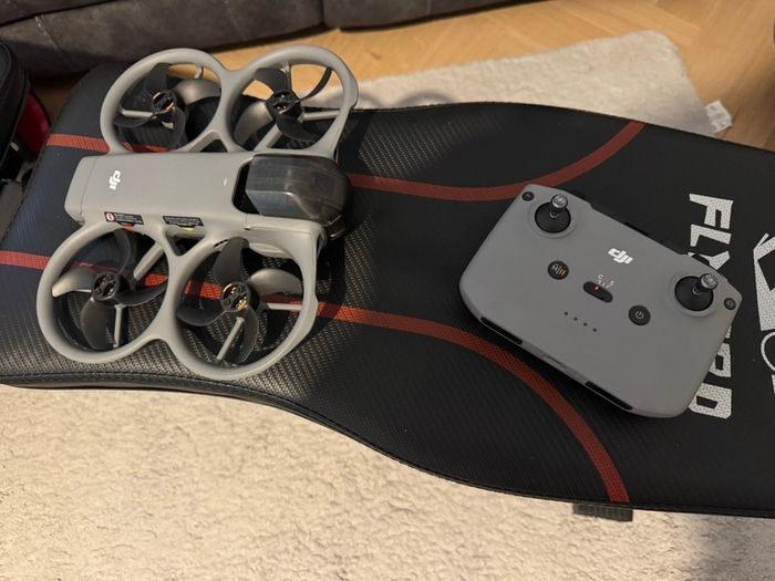 DJI Avata 360 Drone + Battery + DJI RC-N3 Controller Like new