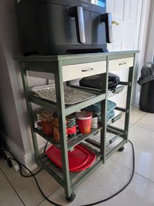 Kitchen trolley storage