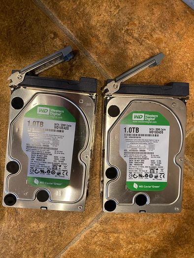 Netgear readyNAS NV+