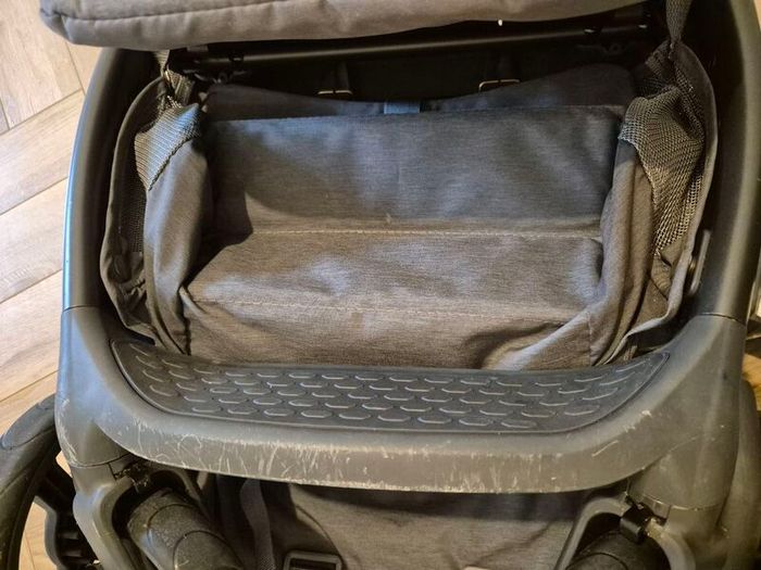 Ergobaby Metro+ Deluxe travel stroller