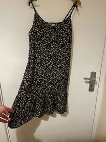Cute floral Sundress age 10 to 11 years