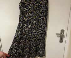 Cute floral Sundress age 10 to 11 years
