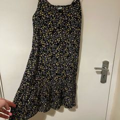 Cute floral Sundress age 10 to 11 years