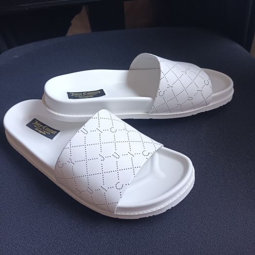 Juicy Couture ladies sliders