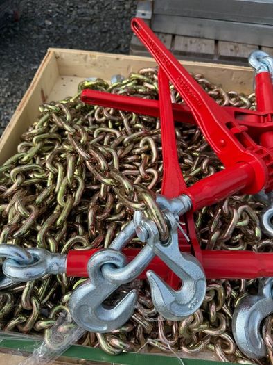 Chain and Tighteners