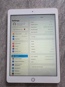 Apple iPad 5th Gen 9.7inch 32GB Rose Gold Inc Case