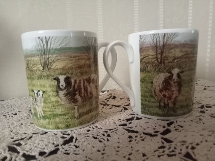 Hudson Middleton Alex Williams Collection Farmyard  Fine Bone China Mugs