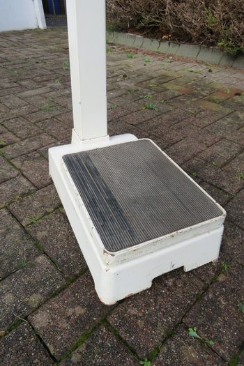 1967 vintage H. Fereday & Sons Ltd. column / lollipop scale