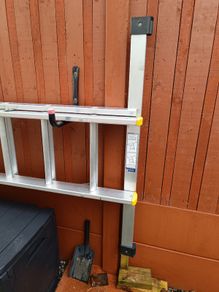 Commercial ladder