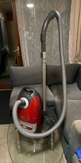 Miele Complete C2 vacuum cleaner