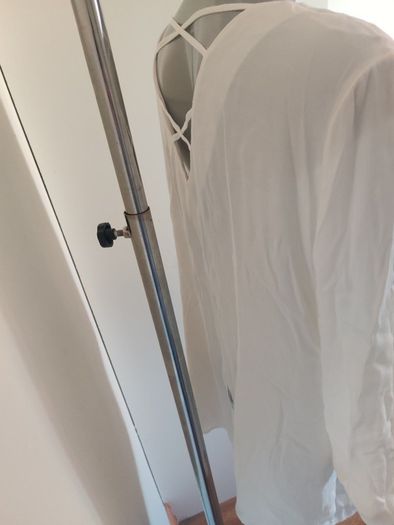 Brand new F&F cream longer line blouse size UK20 EU48 Postage included