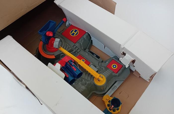 Bluebird Manta Force Battle Fortress Boxed